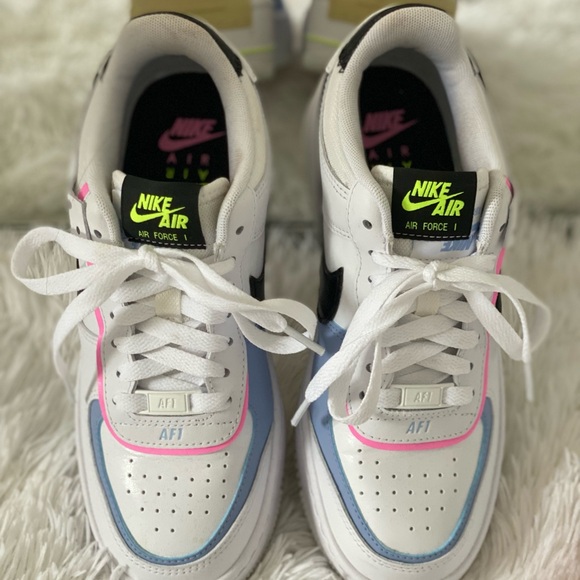 💓Nike Air Force 1💗 - Picture 4 of 8